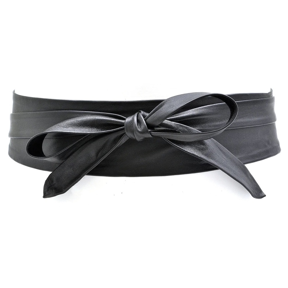 Ada Black wrap belt. One size. NWT